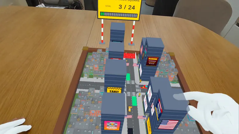 Times Square en miniatura con dos manos sobre el tablero